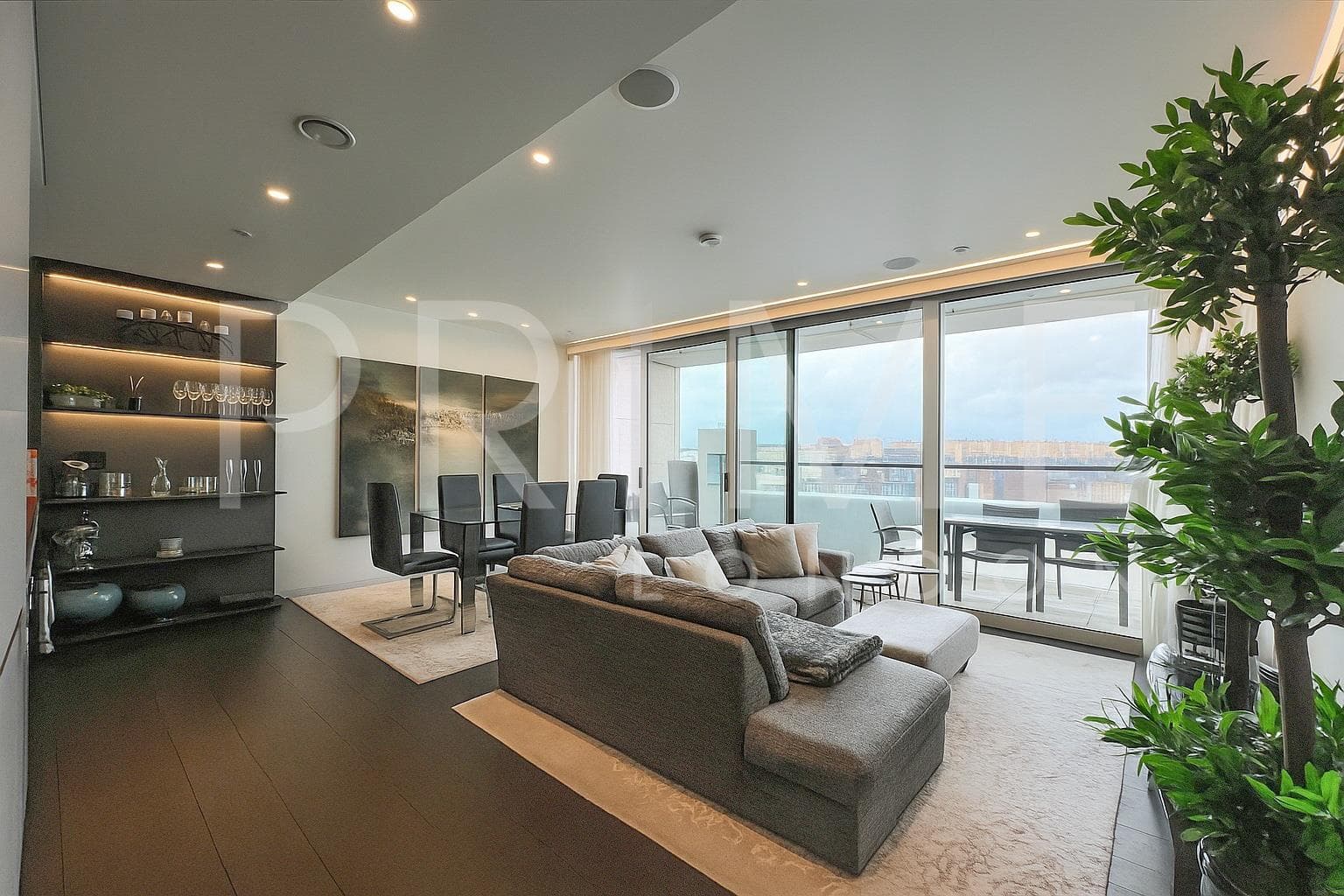 Nova Building, 79 Buckingham Palace Road, Westminster